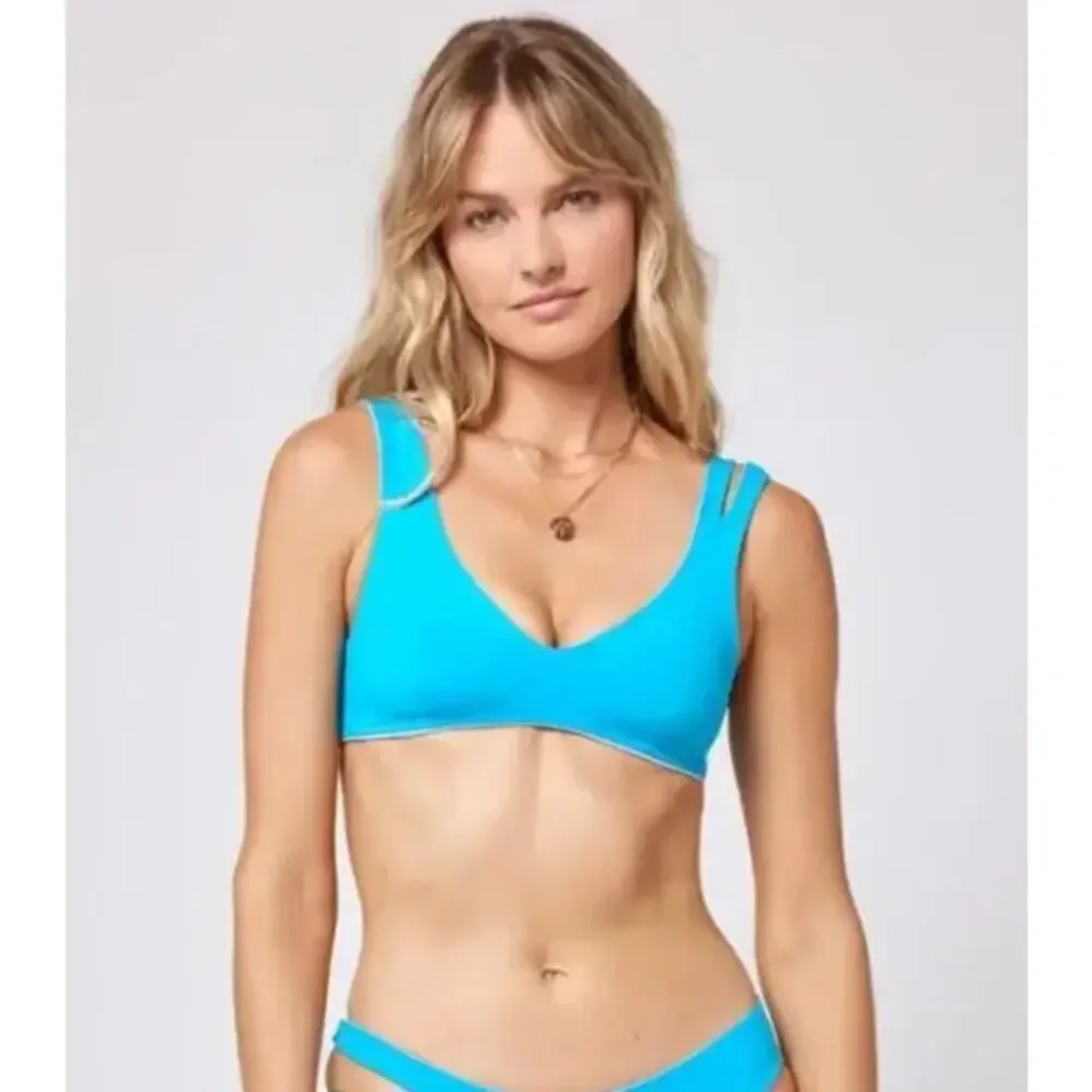 L*Space One Wave Bikini Top in Aurora Electric Blue Reversible Size Medium NEW